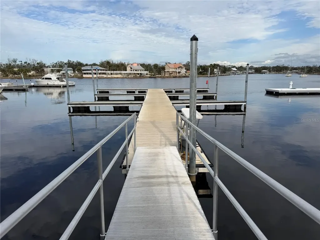 6990 SW Highway 358 Steinhatchee FL 32359