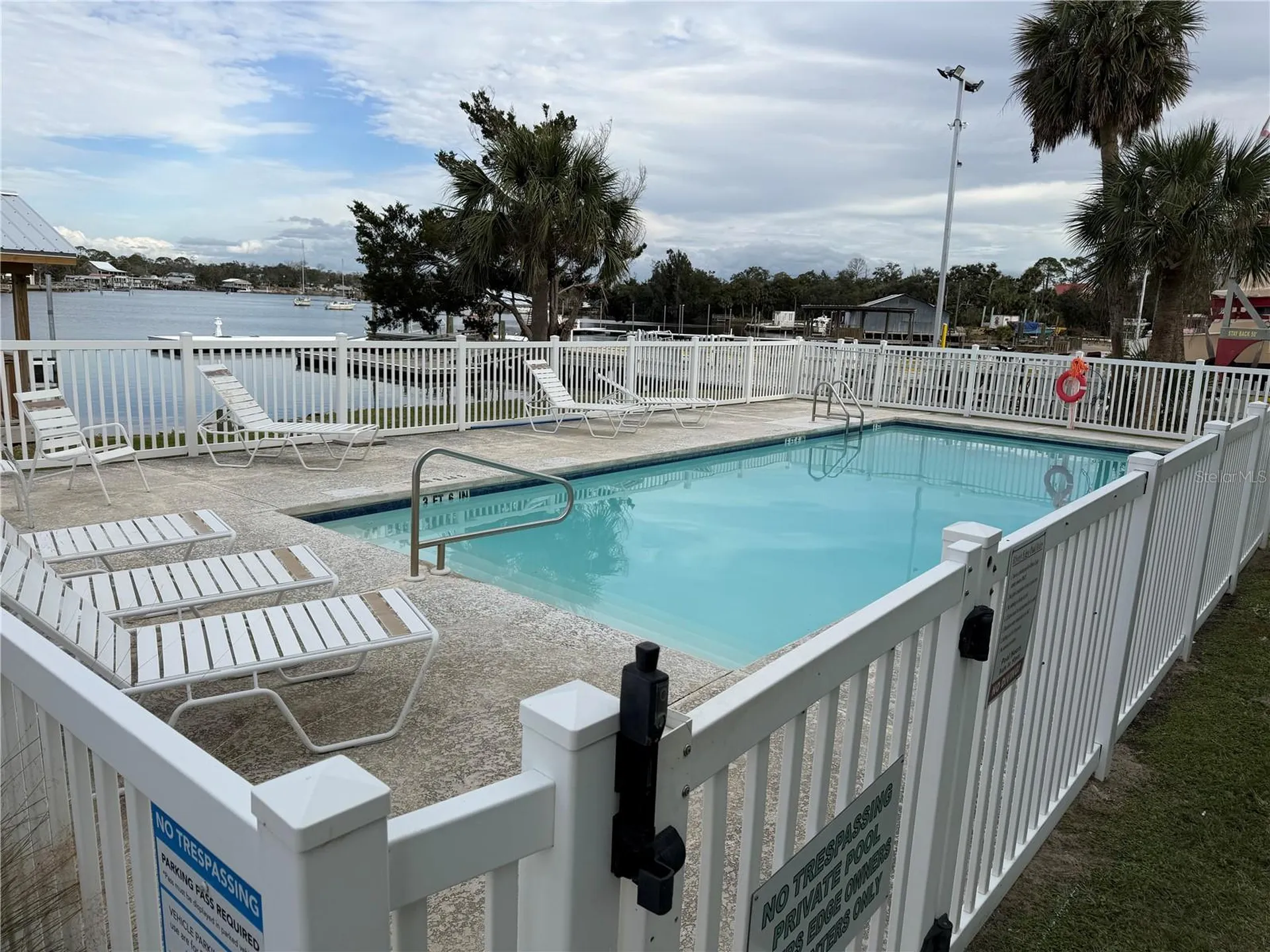 6990 SW Highway 358 Steinhatchee FL 32359