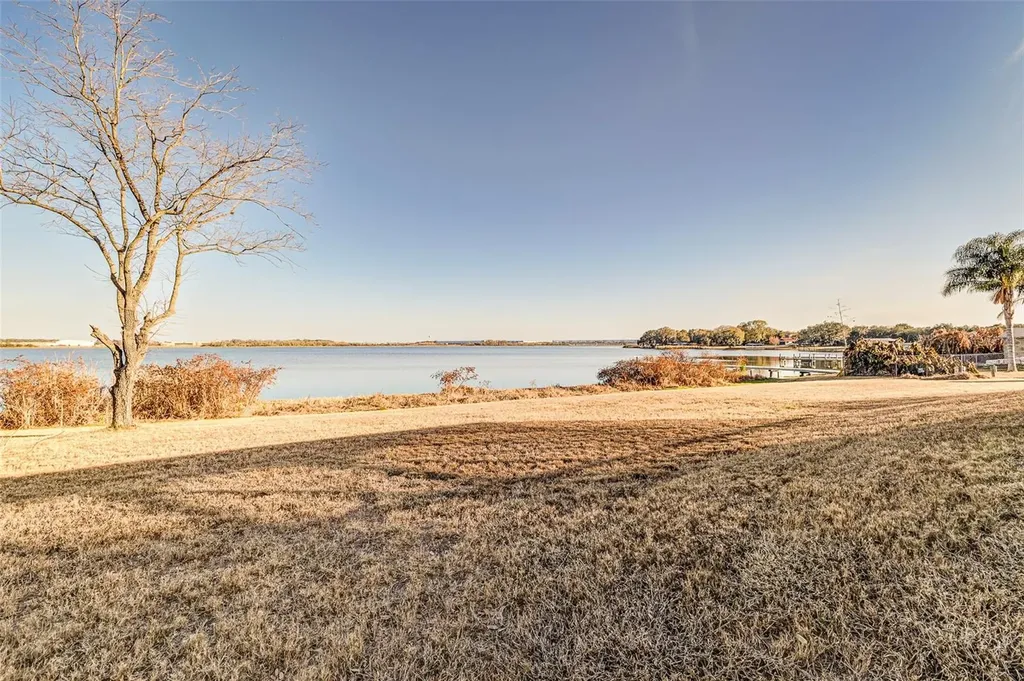 411 Edgewater Drive Polk City FL 33868
