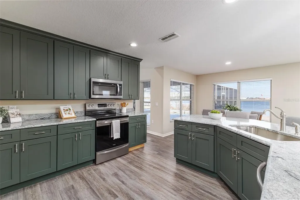 411 Edgewater Drive Polk City FL 33868