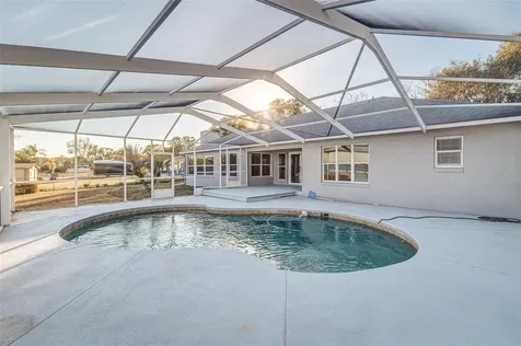 411 Edgewater Drive Polk City FL 33868