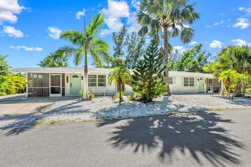 578 Companion Way Longboat Key FL 34228