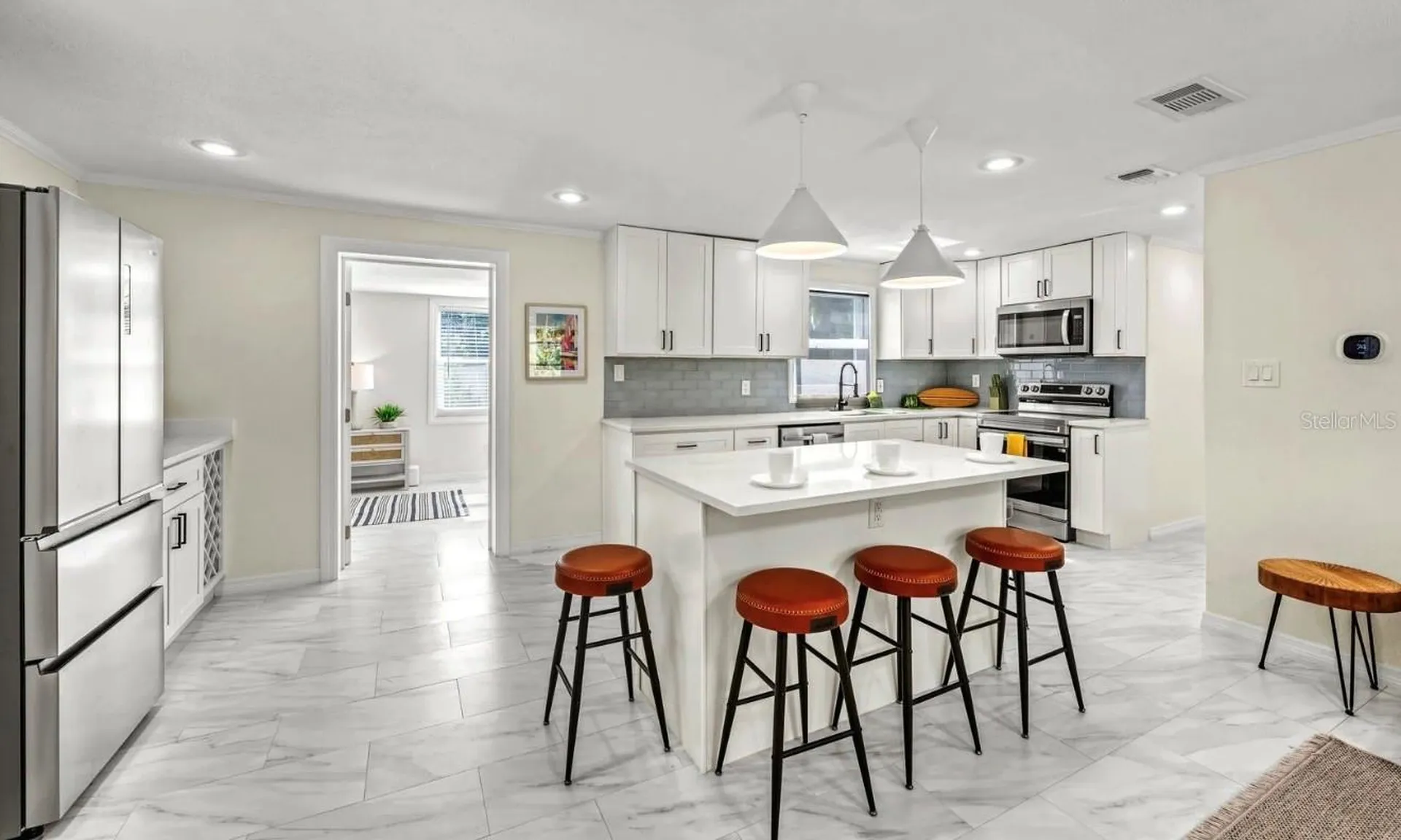 578 Companion Way Longboat Key FL 34228