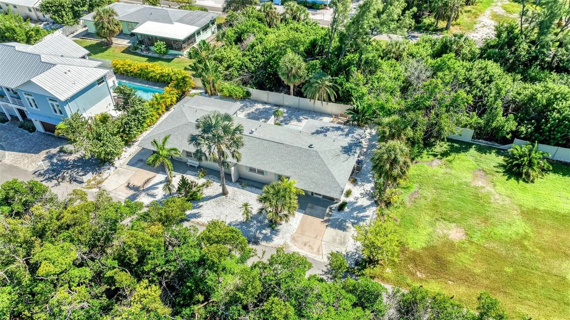 578 Companion Way Longboat Key FL 34228