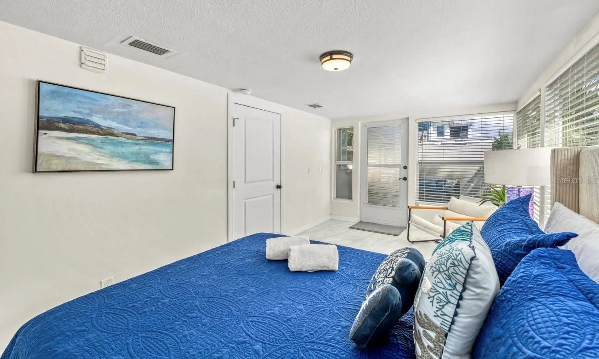 578 Companion Way Longboat Key FL 34228