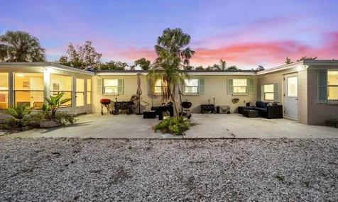 578 Companion Way Longboat Key FL 34228