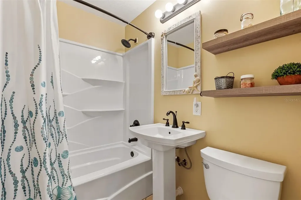 1024 Pattison Avenue Sarasota FL 34237