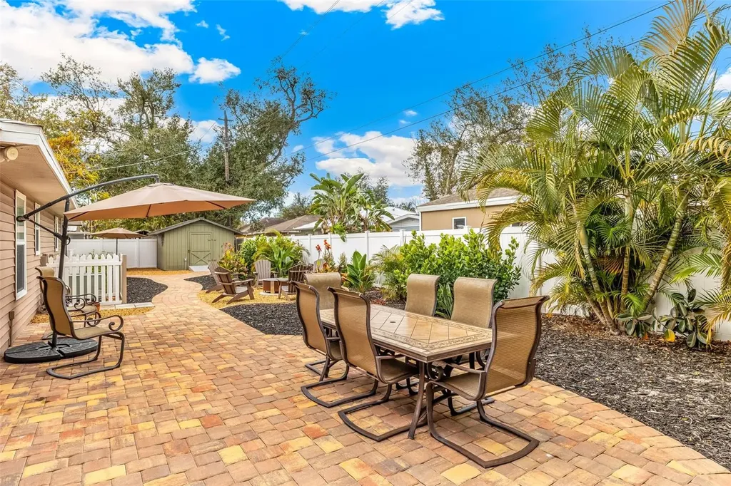 1024 Pattison Avenue Sarasota FL 34237