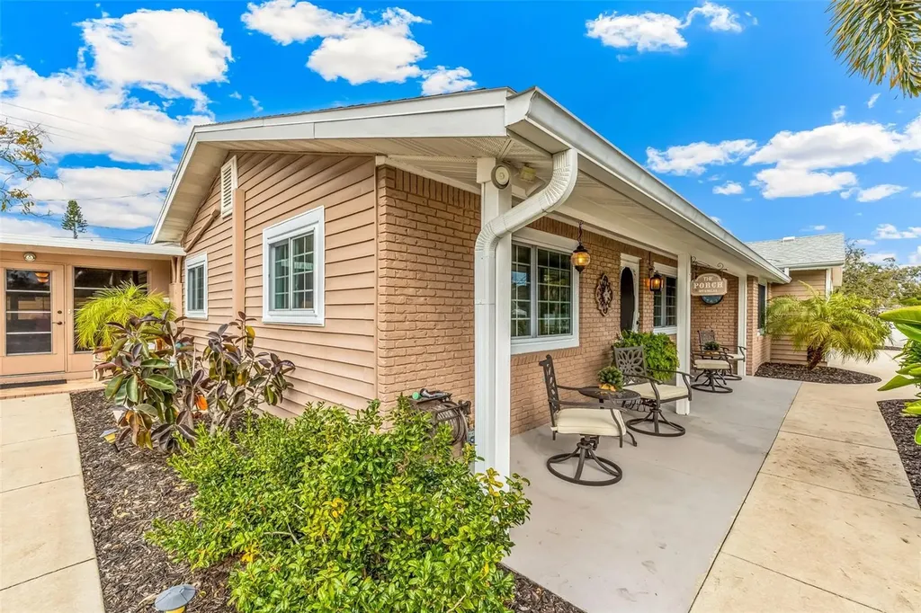 1024 Pattison Avenue Sarasota FL 34237