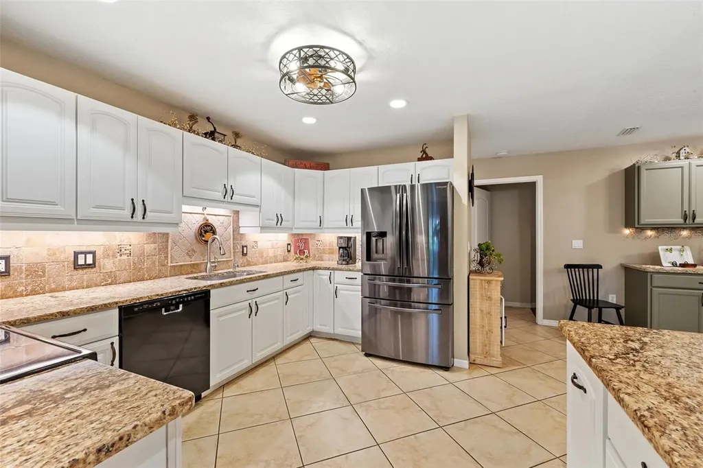 1024 Pattison Avenue Sarasota FL 34237