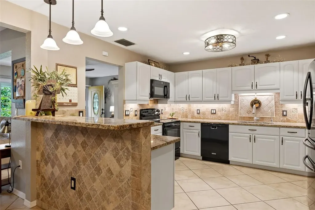 1024 Pattison Avenue Sarasota FL 34237