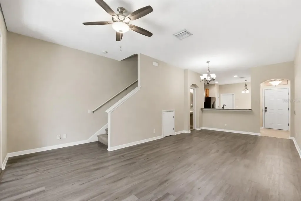11840 13th Way N St Petersburg FL 33716