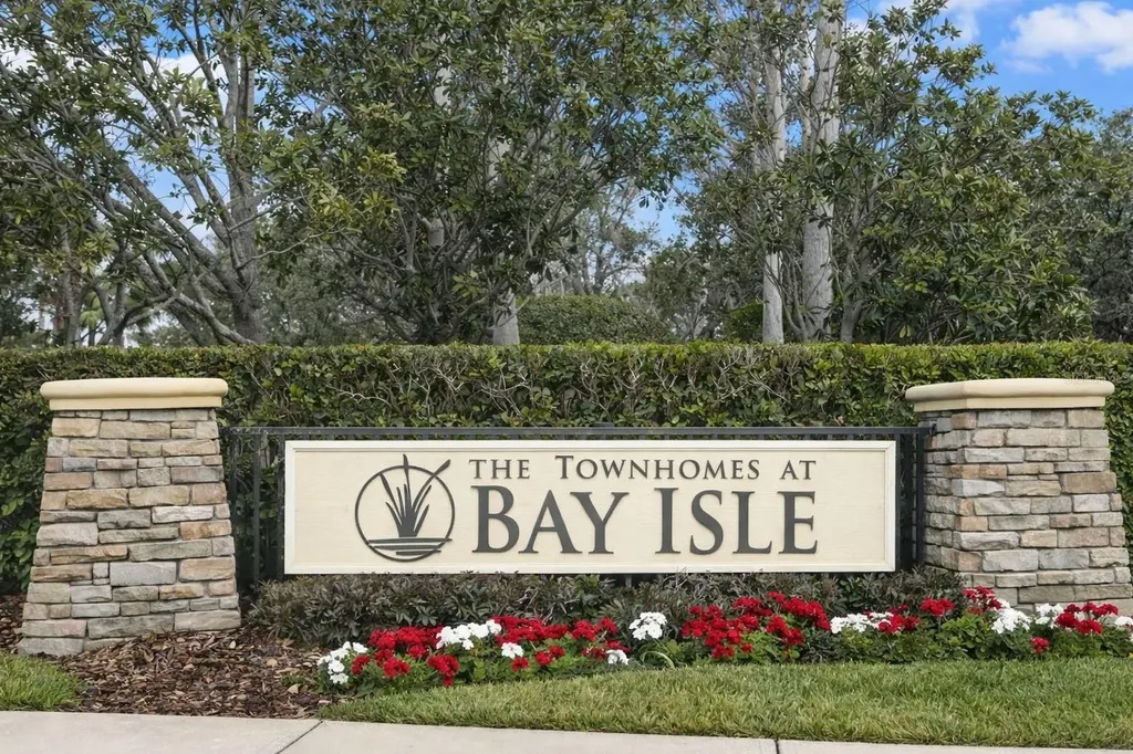 11840 13th Way N St Petersburg FL 33716