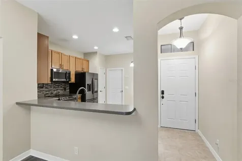 11840 13th Way N St Petersburg FL 33716