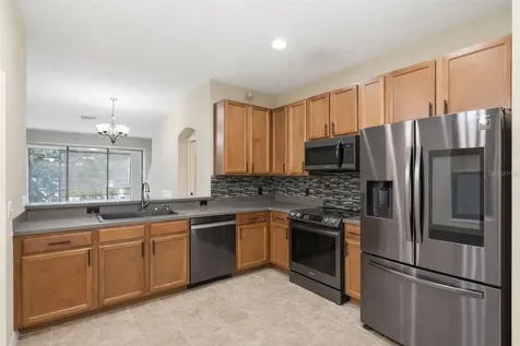 11840 13th Way N St Petersburg FL 33716