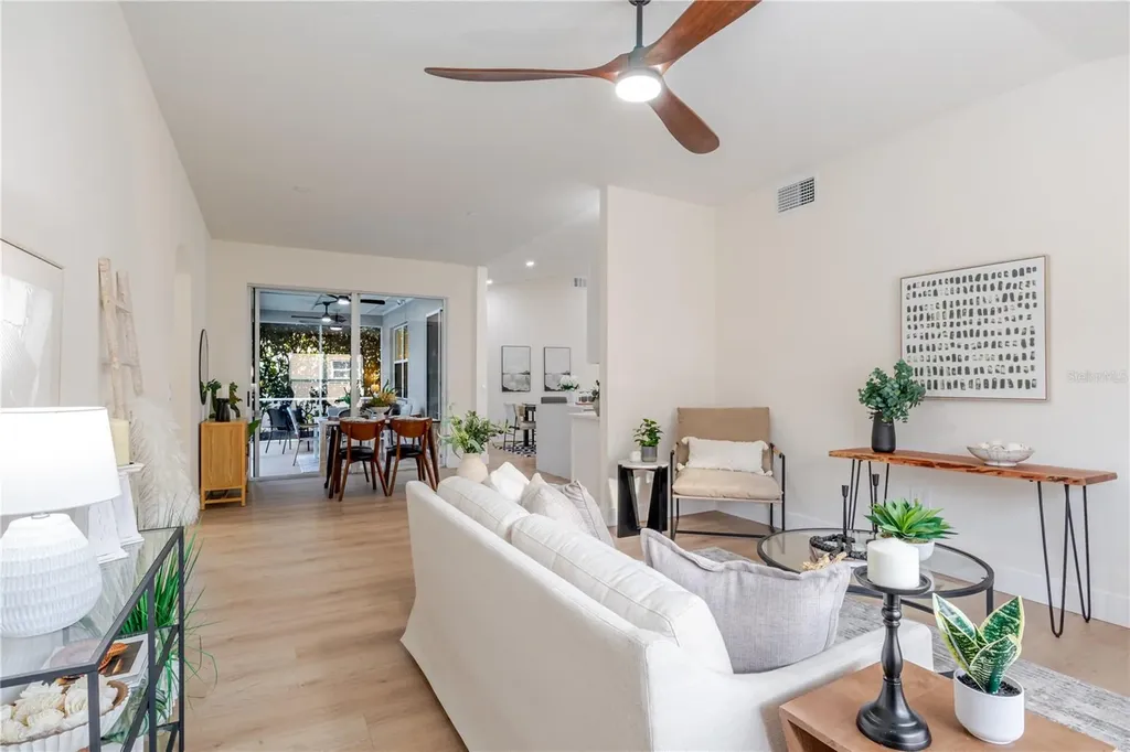 10208 Thicket Point Way Tampa FL 33647