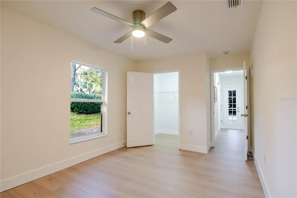 10208 Thicket Point Way Tampa FL 33647