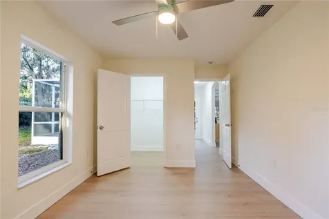 10208 Thicket Point Way Tampa FL 33647