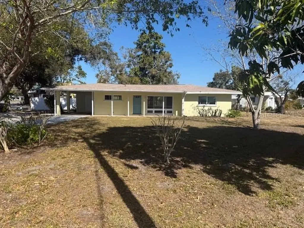 2725 Terry Lane Sarasota FL 34231