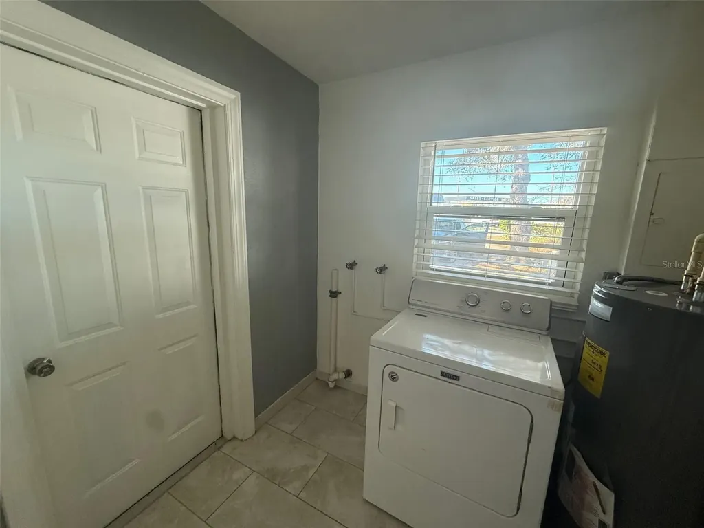 2725 Terry Lane Sarasota FL 34231