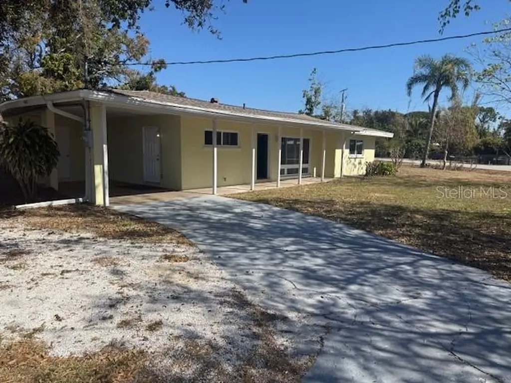 2725 Terry Lane Sarasota FL 34231