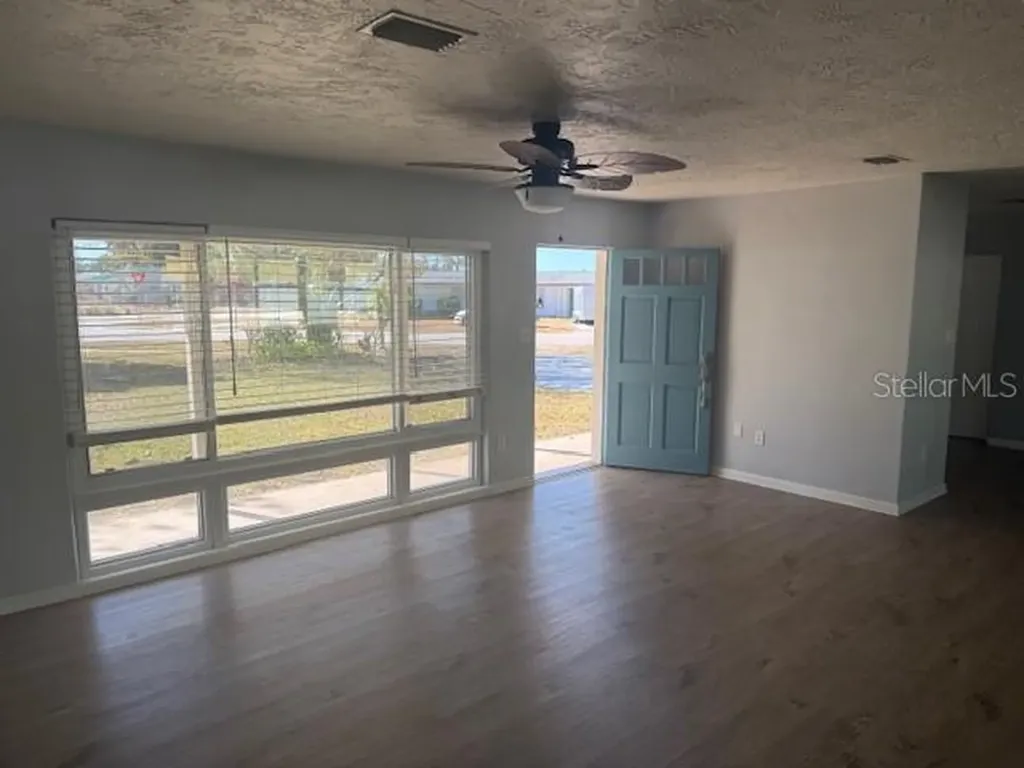 2725 Terry Lane Sarasota FL 34231