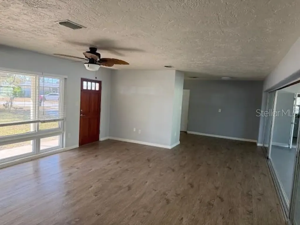 2725 Terry Lane Sarasota FL 34231