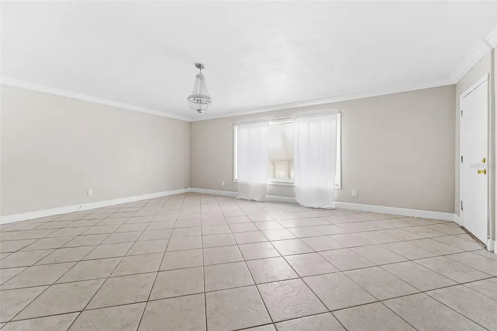 1345 Drew Street Clearwater FL 33755