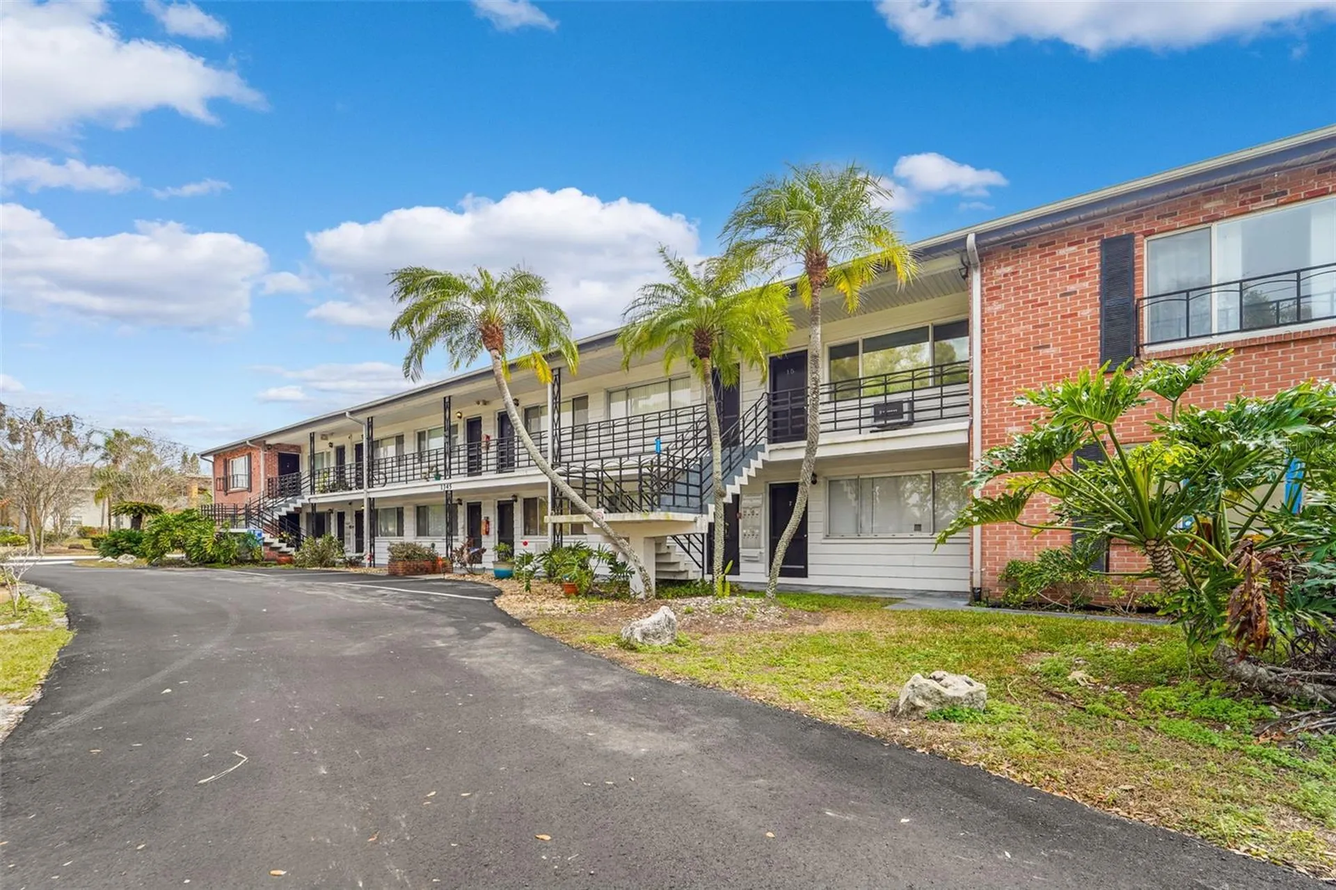 1345 Drew Street Clearwater FL 33755