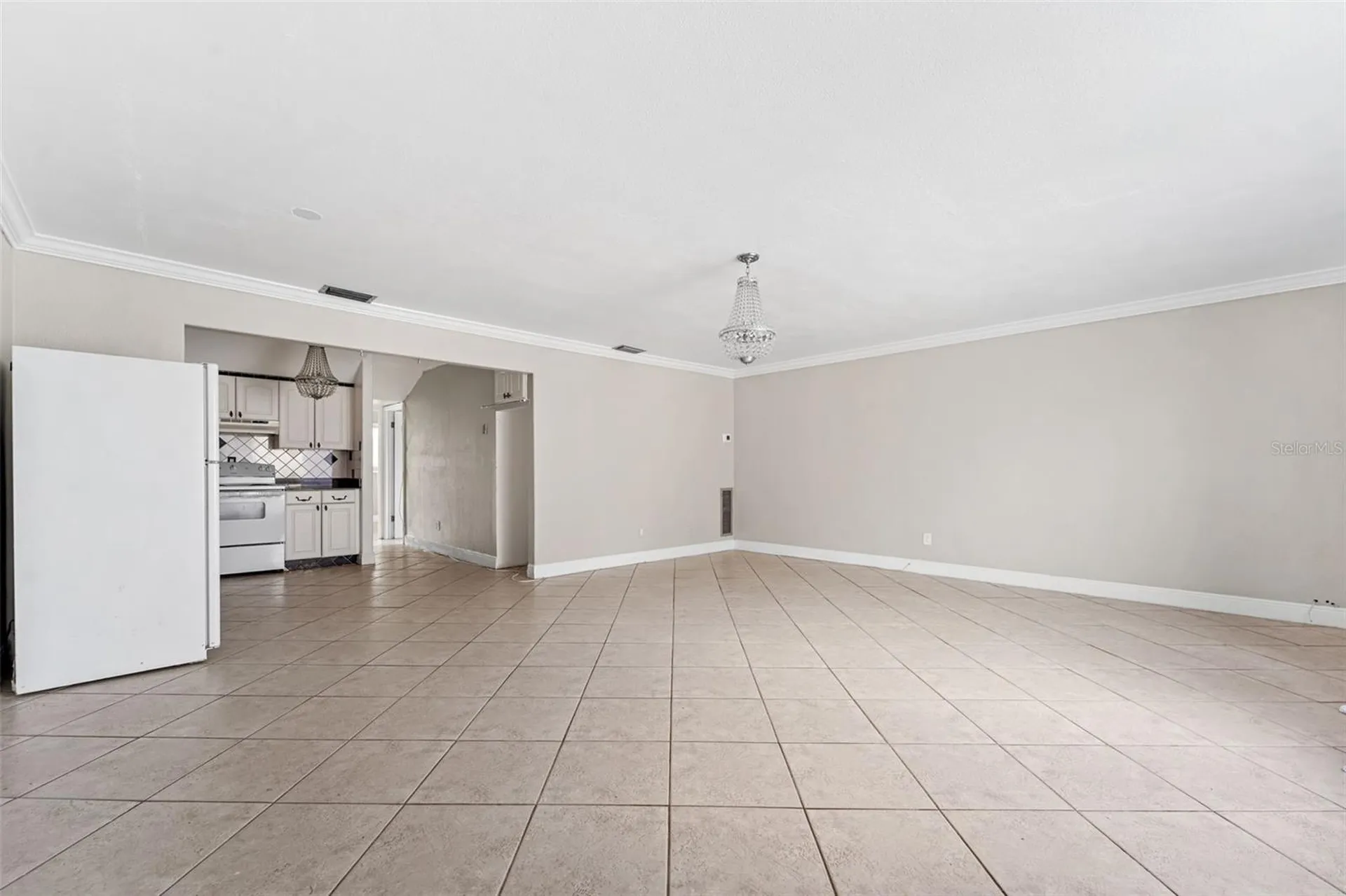 1345 Drew Street Clearwater FL 33755