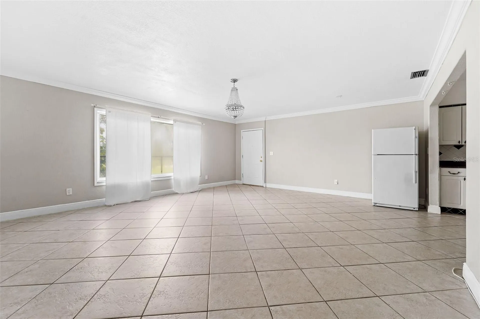 1345 Drew Street Clearwater FL 33755