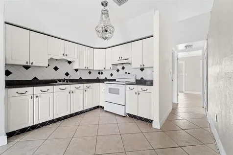 1345 Drew Street Clearwater FL 33755