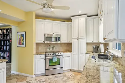602 Seabreeze Court Tampa FL 33602