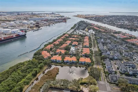 602 Seabreeze Court Tampa FL 33602