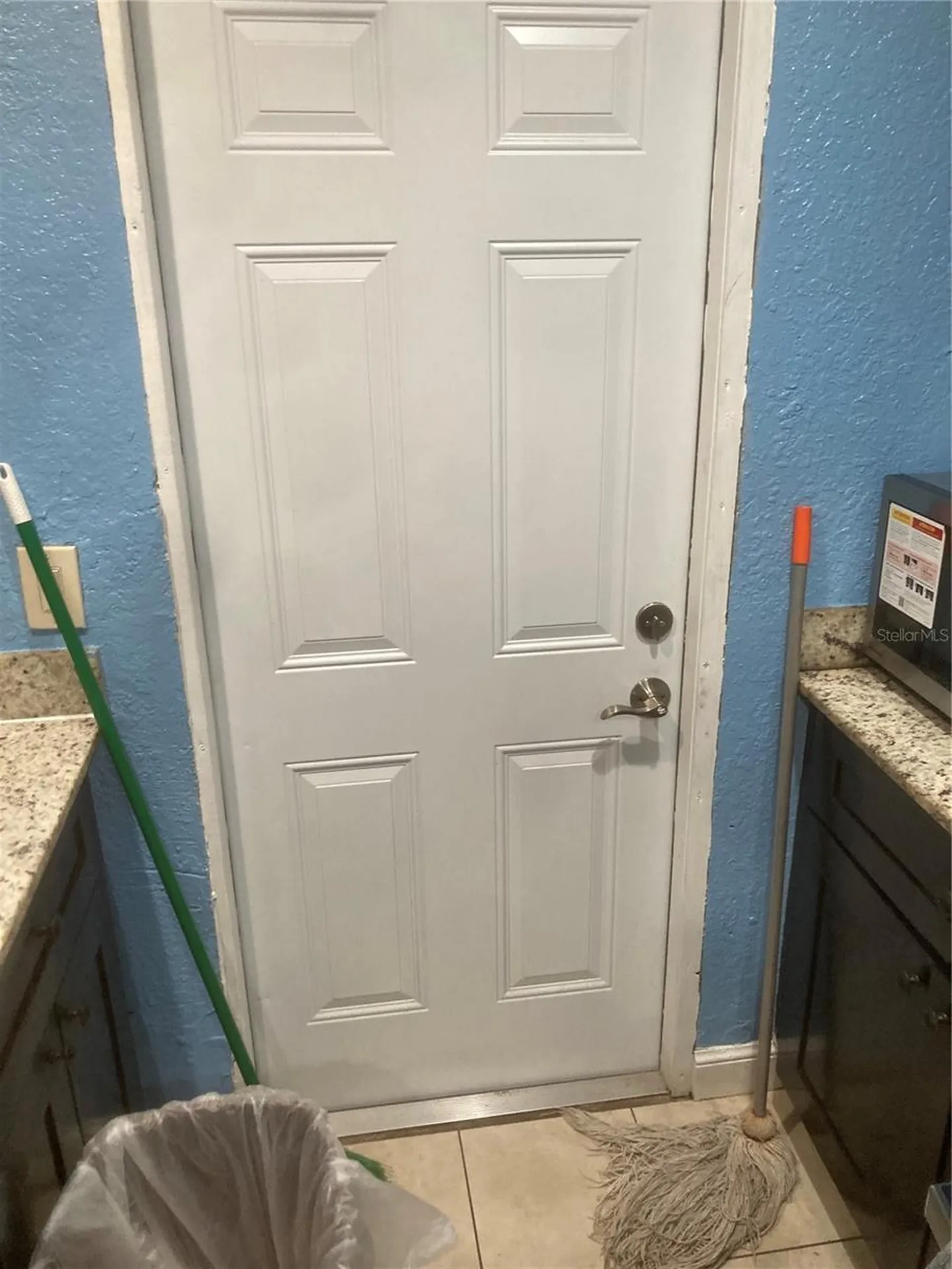 2873 SE 1st Place Boynton Beach FL 33435