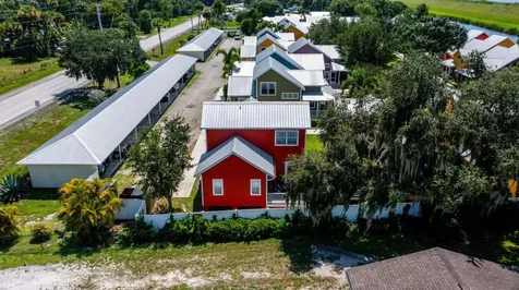 4334 Us Highway 441 SE Okeechobee FL 34974