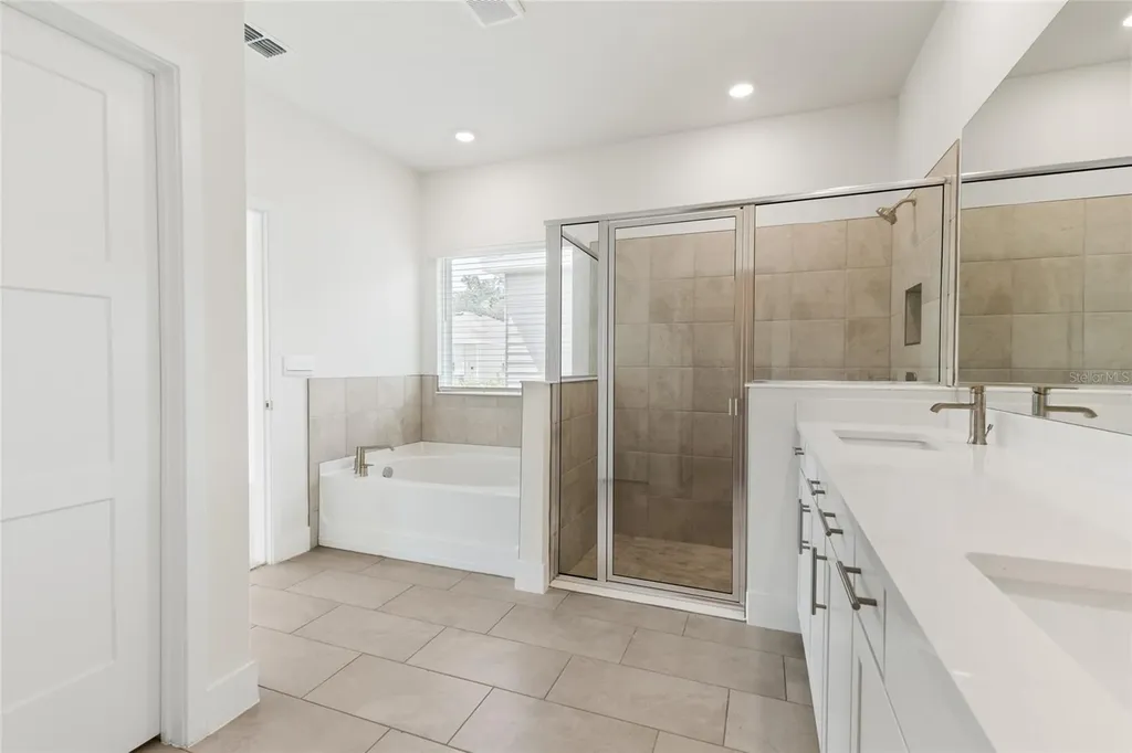1440 NW 128 Terrace Newberry FL 32669