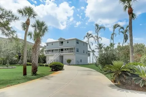 2424 Bay Drive Bradenton FL 34207