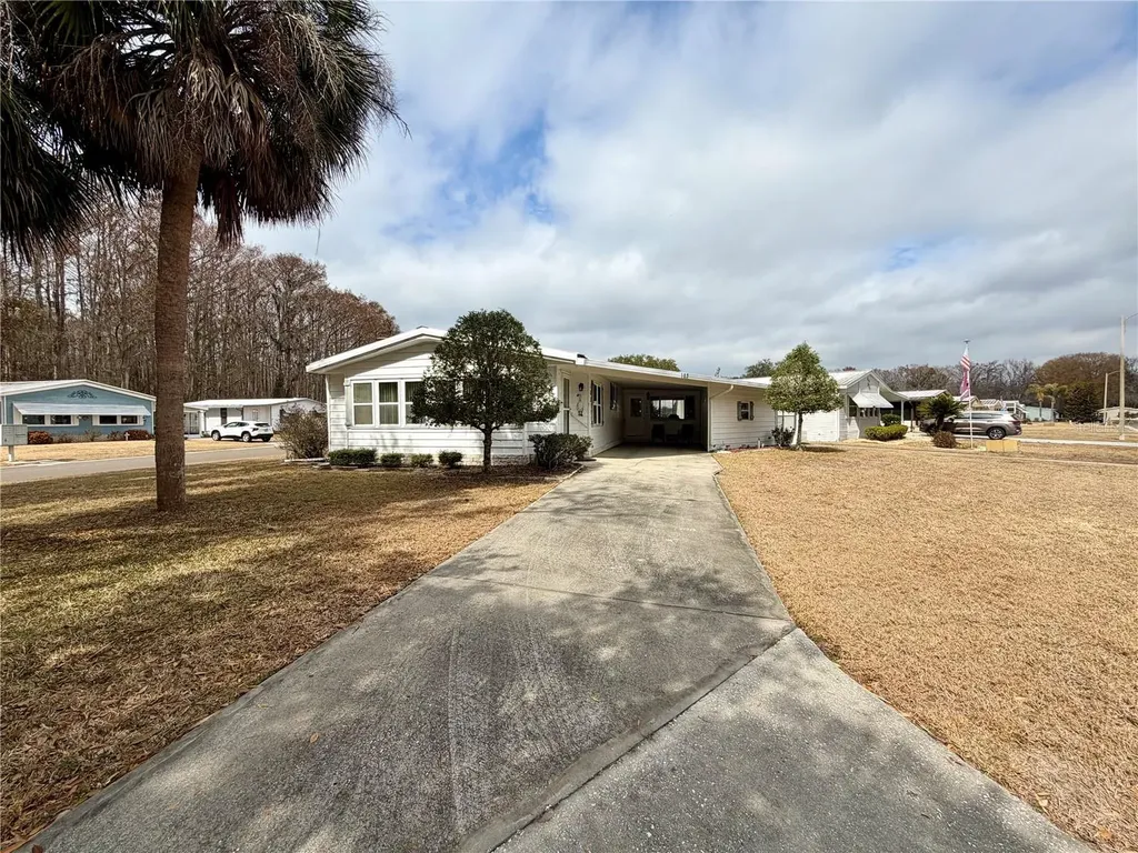 103 Lyonia Lane Wildwood FL 34785
