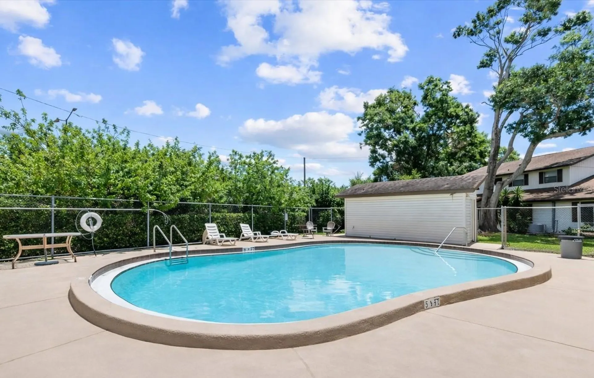 4945 91st Avenue N Pinellas Park FL 33782