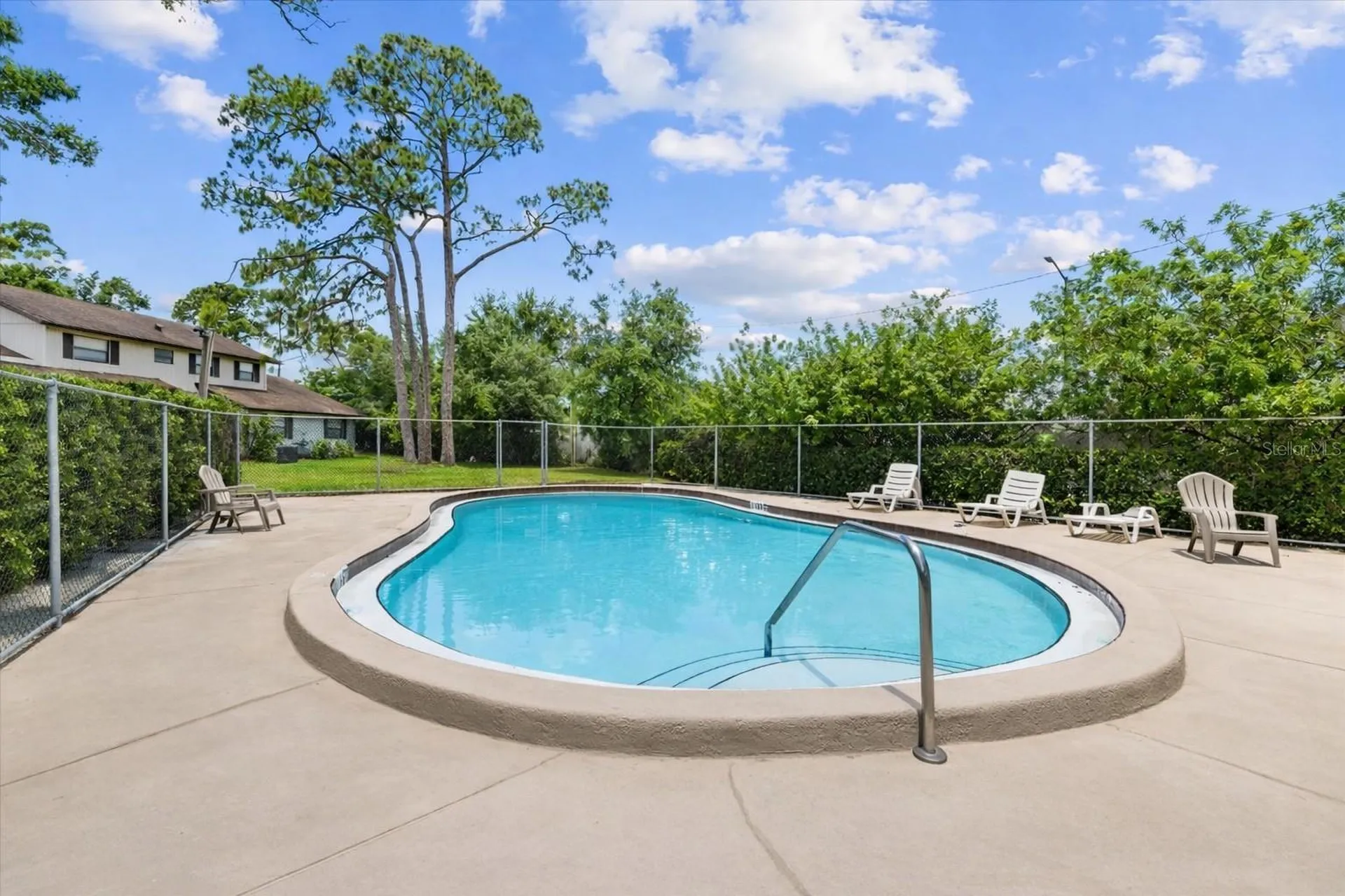 4945 91st Avenue N Pinellas Park FL 33782