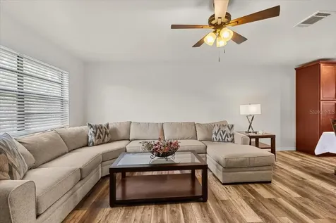 4945 91st Avenue N Pinellas Park FL 33782