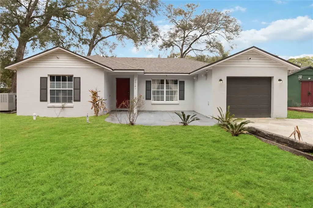 26141 Grassey Sprain Avenue Sorrento FL 32776