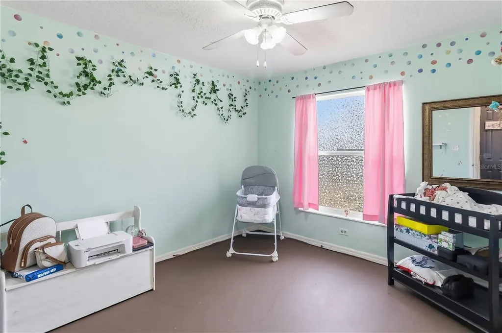 26141 Grassey Sprain Avenue Sorrento FL 32776