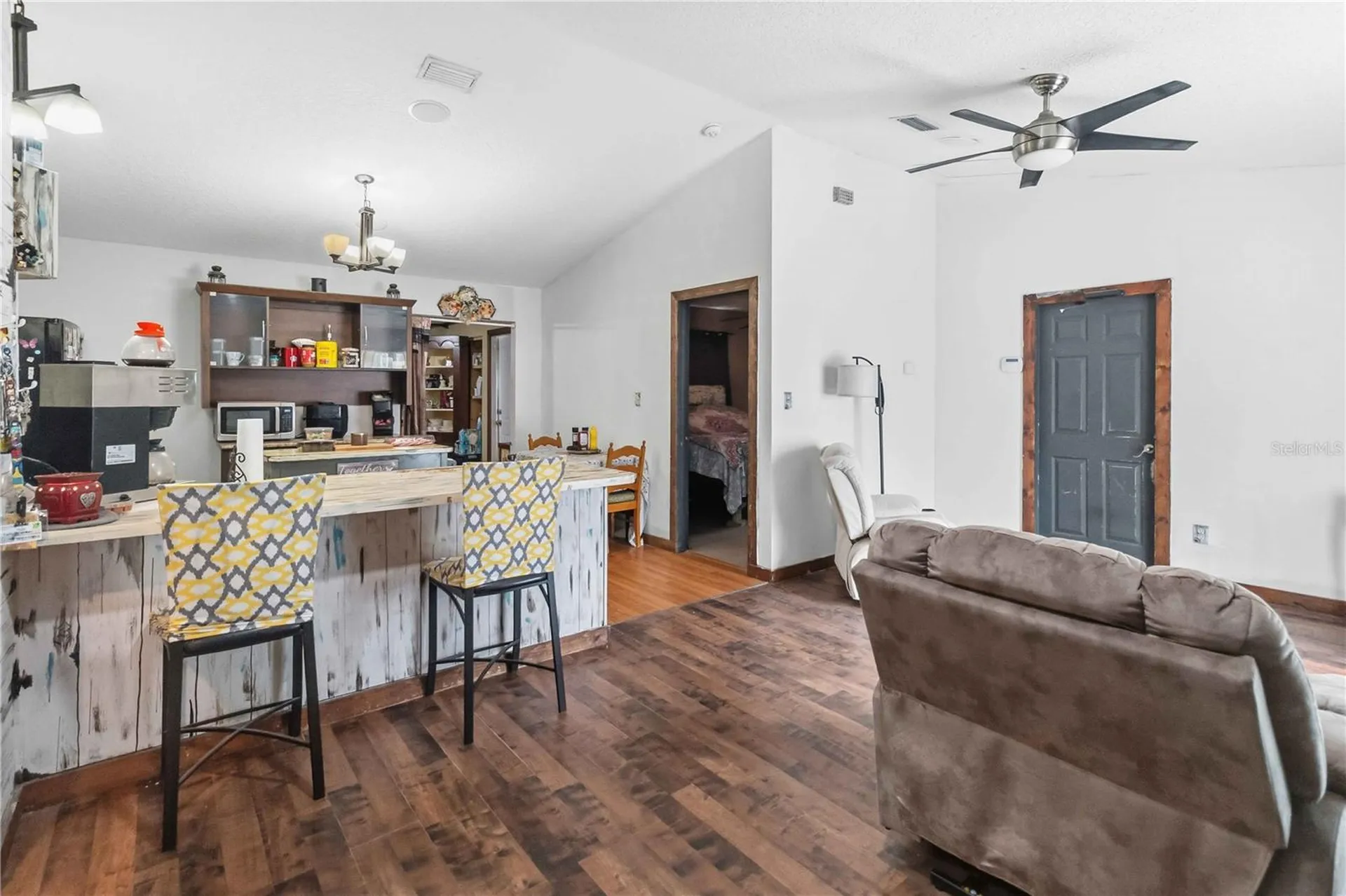 26141 Grassey Sprain Avenue Sorrento FL 32776