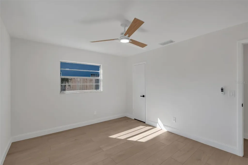 1303 Charles Street Orlando FL 32808