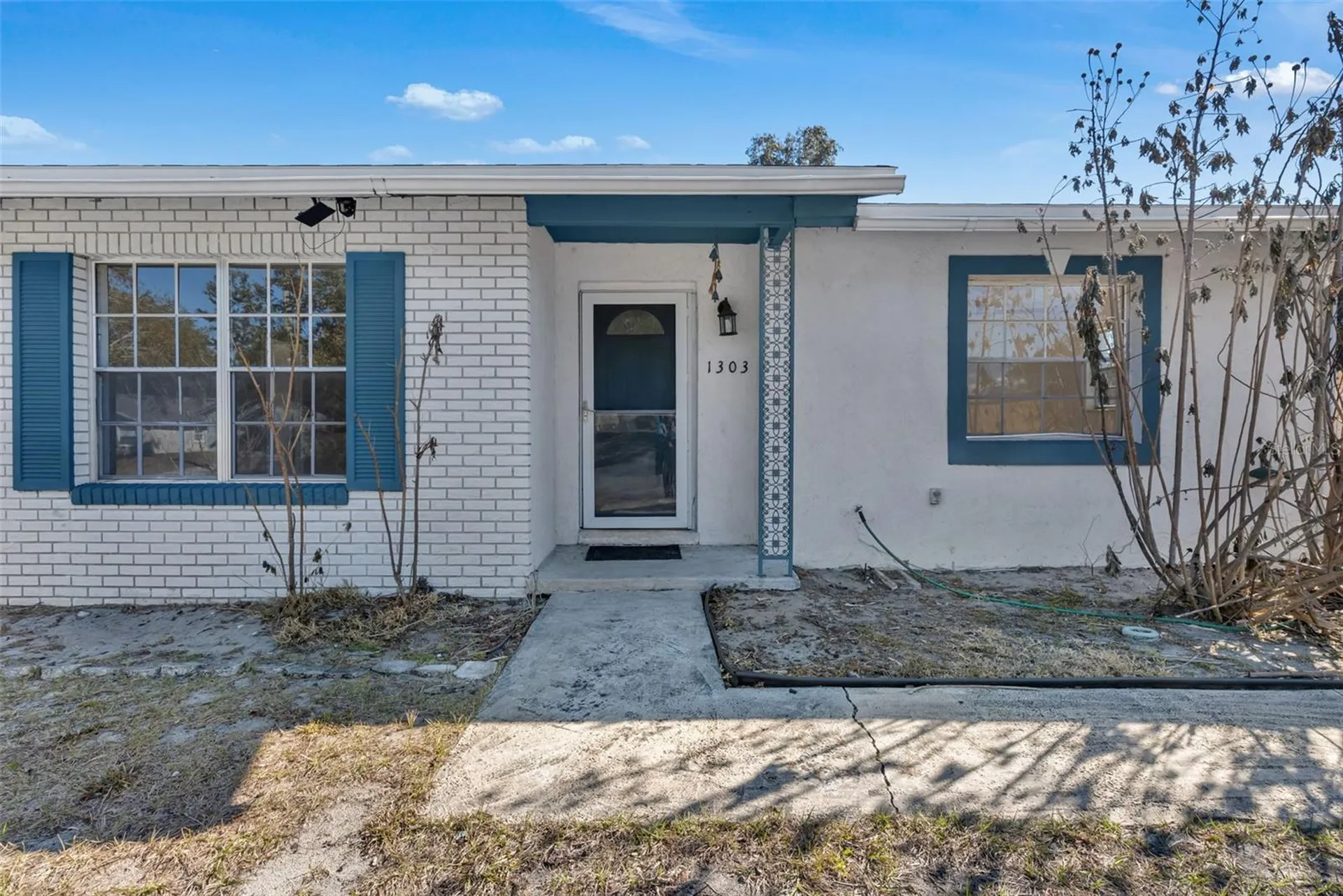 1303 Charles Street Orlando FL 32808