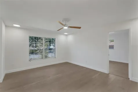 1303 Charles Street Orlando FL 32808