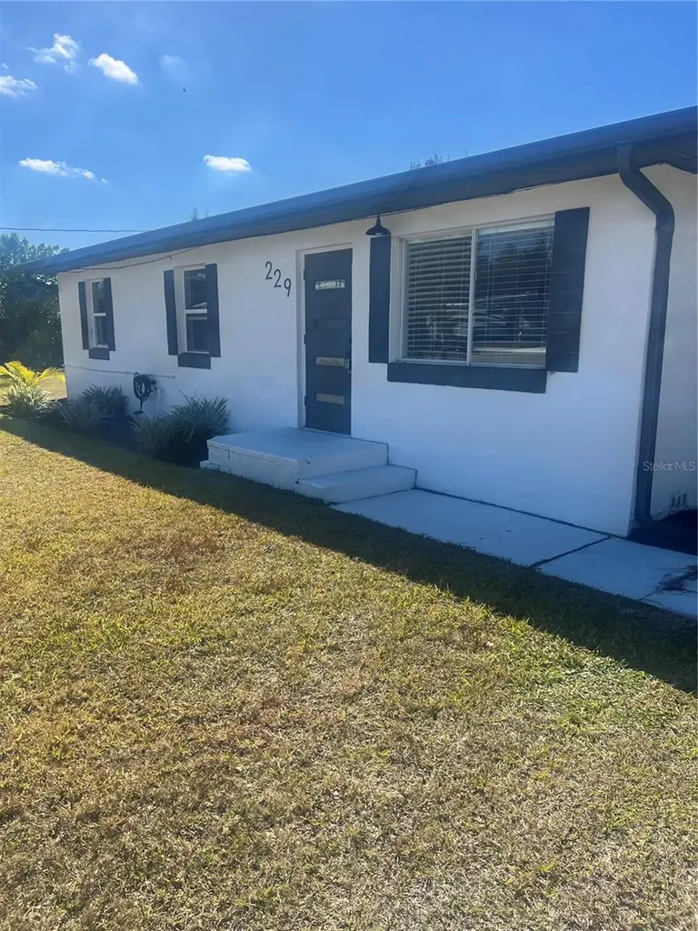 229 Darst Avenue Punta Gorda FL 33950