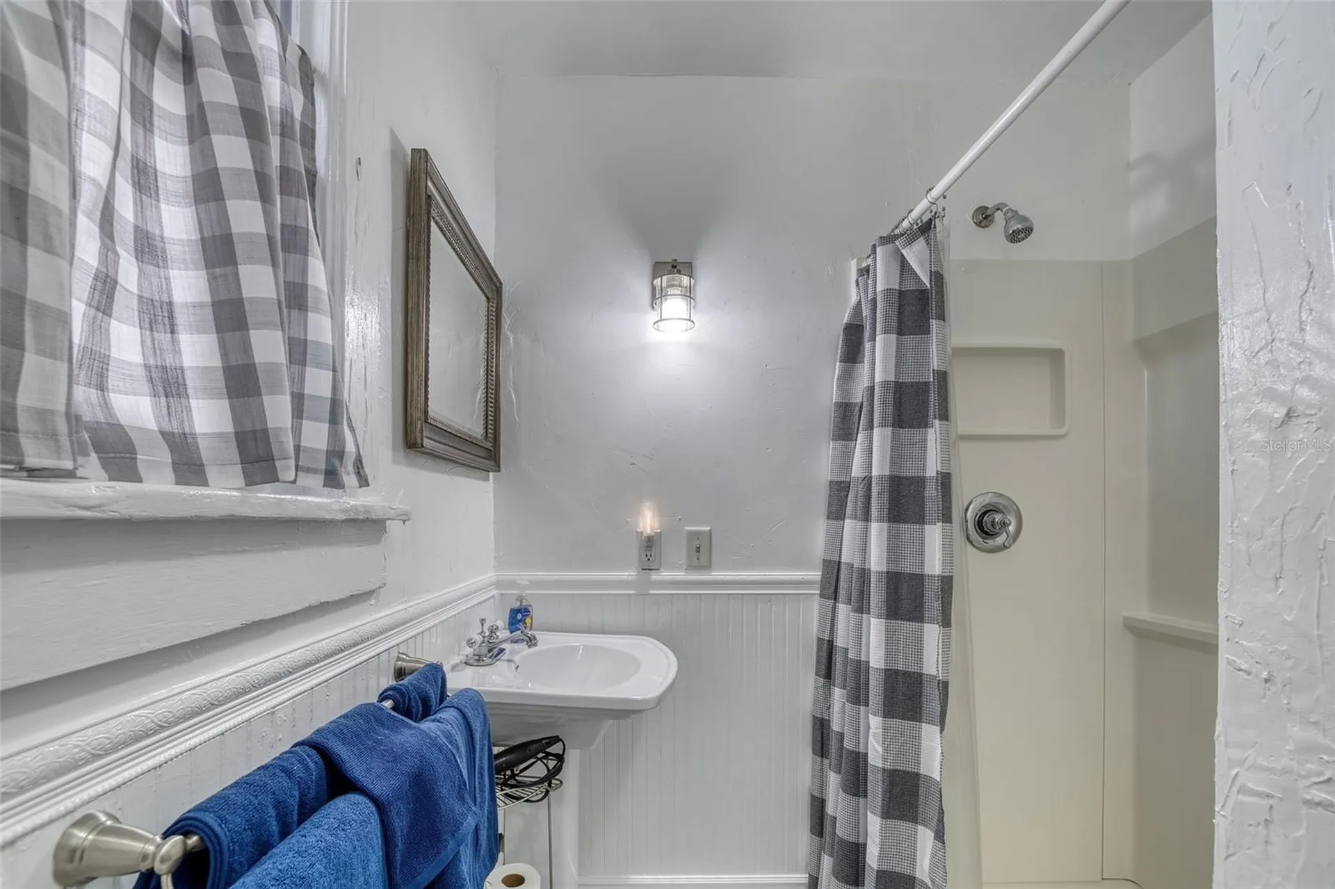 304 15th Street W Bradenton FL 34205